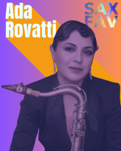 Ada Rovatti, saxofonista de jazz, posando, representando la innovación y la fuerza femenina en el mundo del jazz.